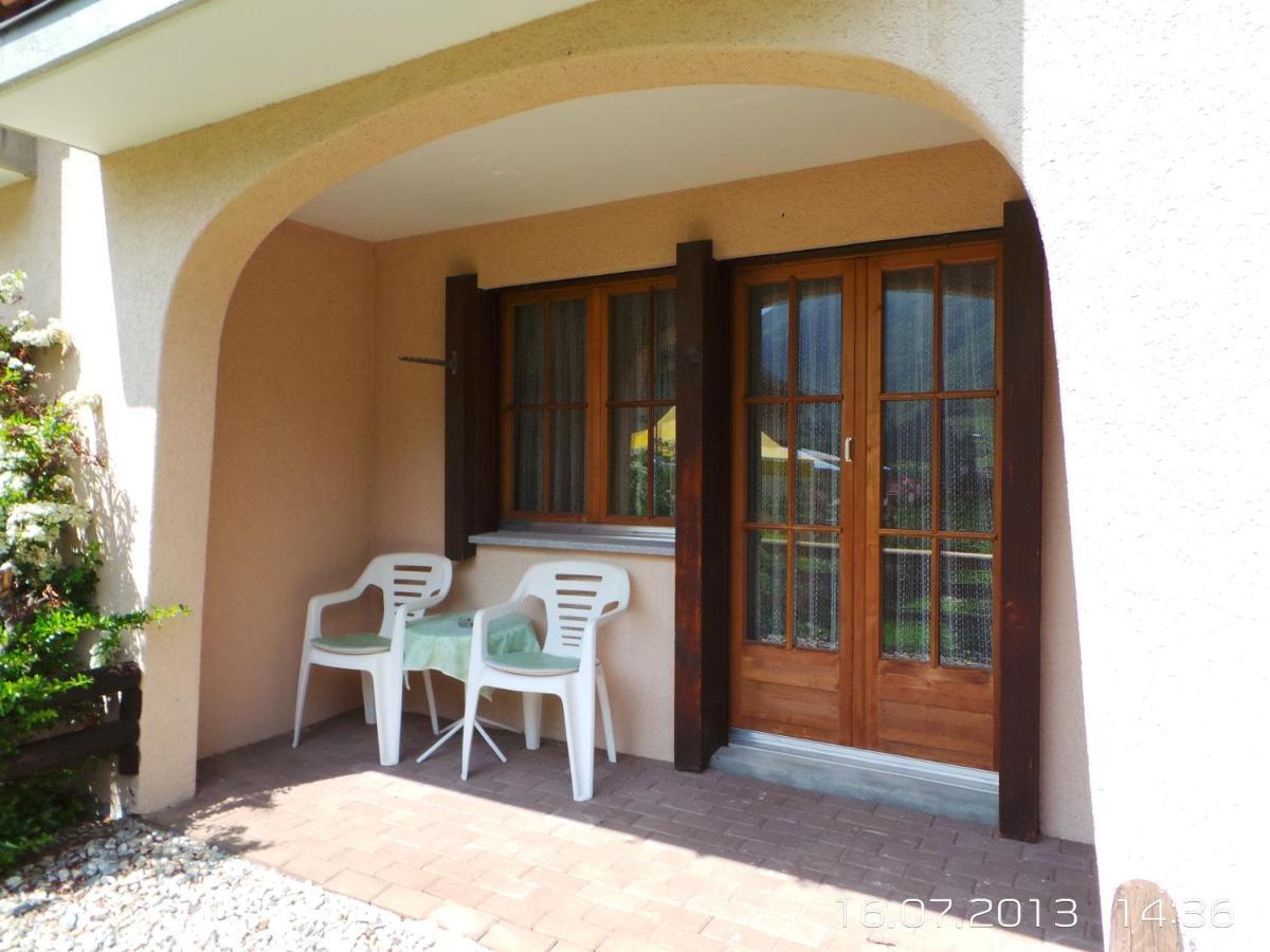 Hotel B&B Casa La Val Sedrun Bilik gambar